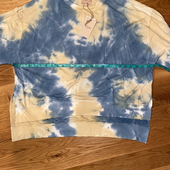 NWT FOUND Step Hem Cozy Sweatshirt In Moon Shadow Tie Dye - Picture 8 of 8